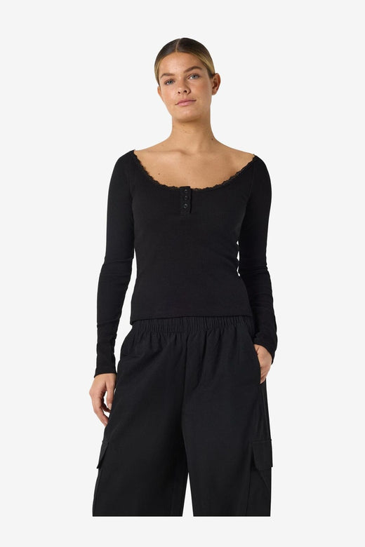 Noisy May - Nmmaya L/S Lace Henley Top - 5024310 Black
