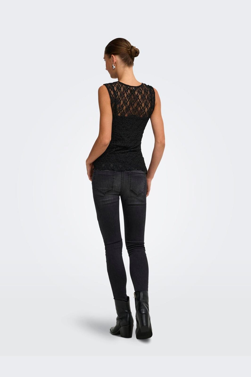 Only - Onlliva S/L Asymmetric Lace Top - 5163398 Black