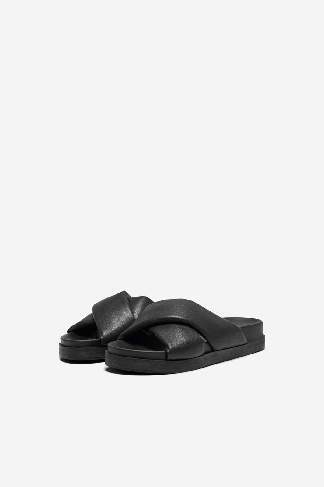 Only Shoes - Onlminnie-12 Cross Strap Sandal - 4461910 Black