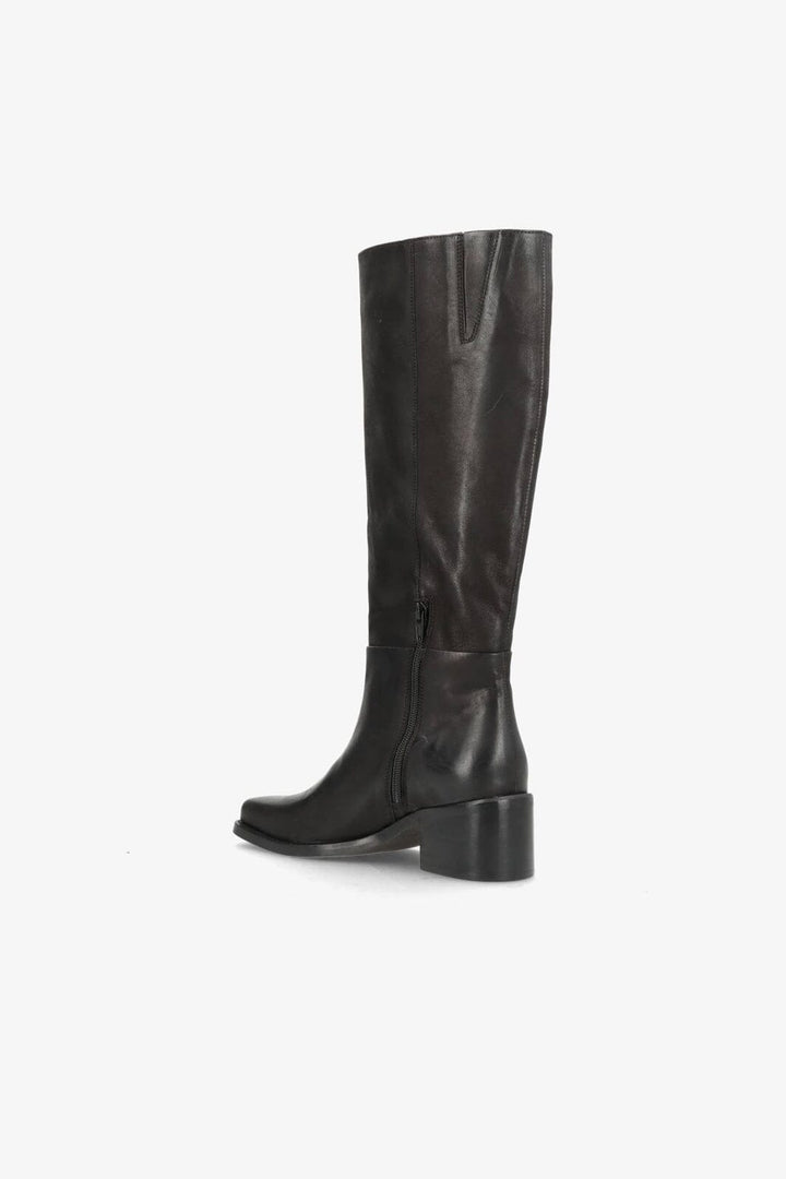 Phenumb Copenhagen - Martina Square Long Leather MARTINA SQUARE_LONG - Black