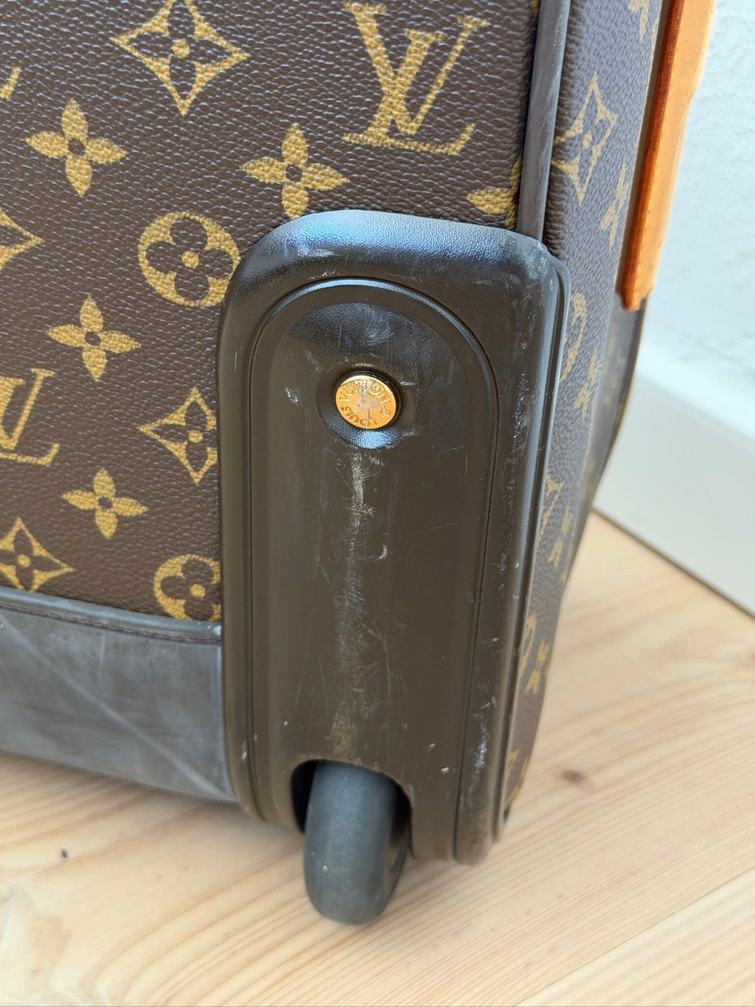 Preloved Vintageline X Molly&My - Louis Vuitton PéGase 55 Business – Monogram Canvas - Logo Tasker 