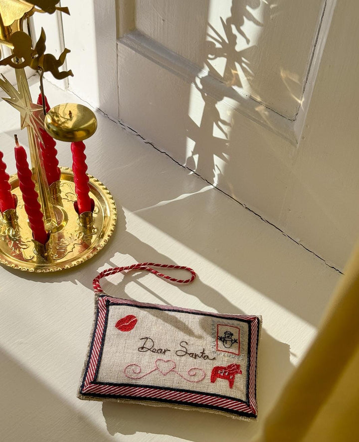 Sissel Edelbo - Christmas Letter Ornament SE 1475 - Santa