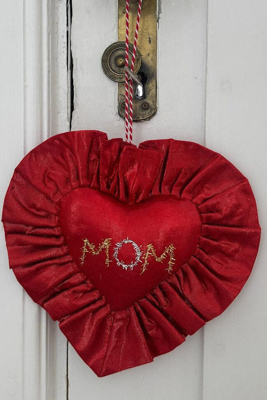 Sissel Edelbo - Ruffle Heart Ornament Se 2125 - Metallic Red Julepynt 