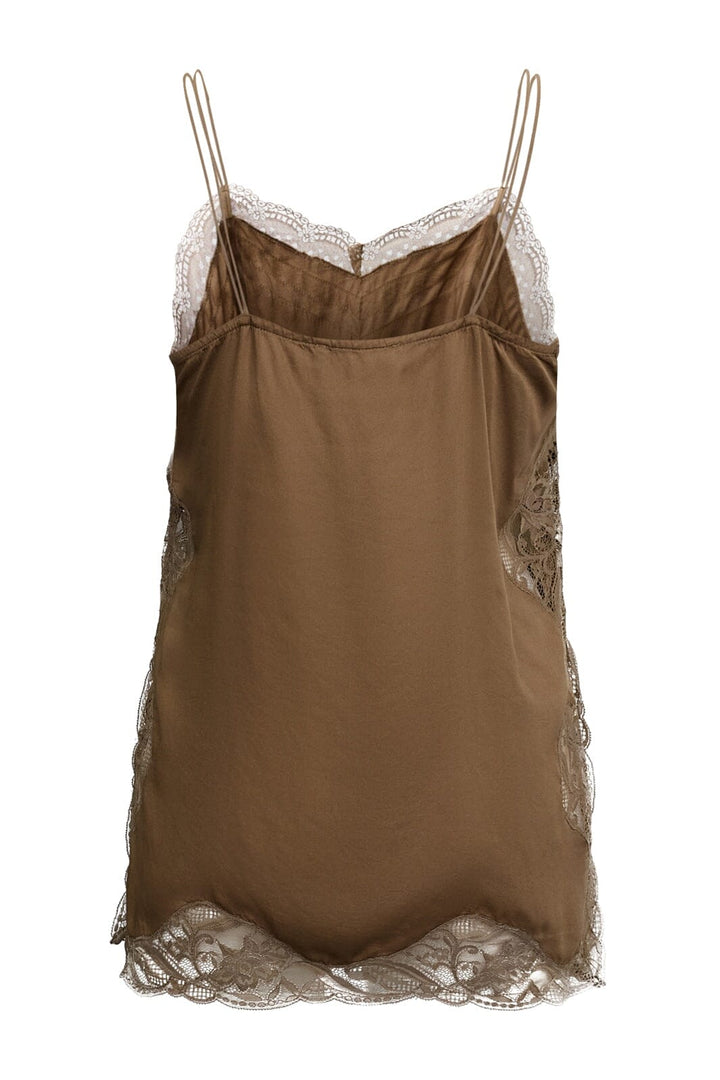 Sisters Point - Isolde-St 19584 - 225 - Hazelnut