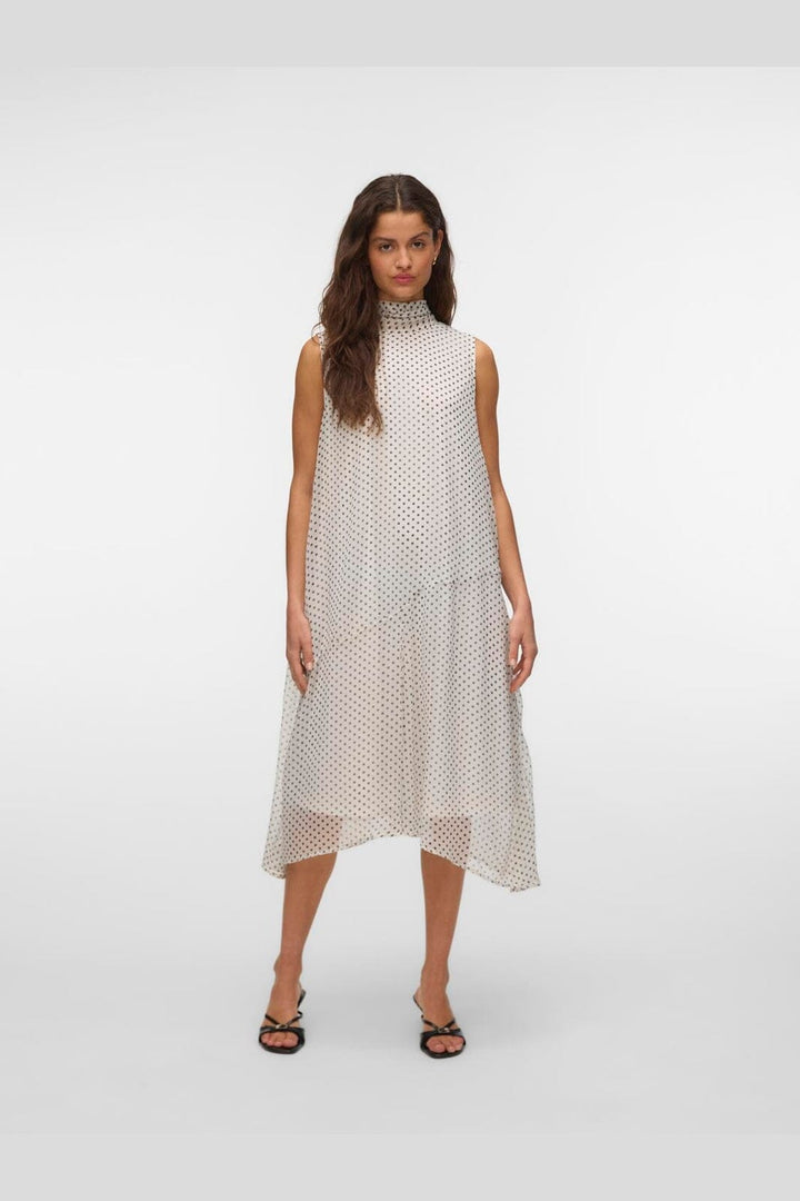 Vero Moda - Vmsmilla Sl Halterneck Long Dress - 5045931 Snow White Dot Black