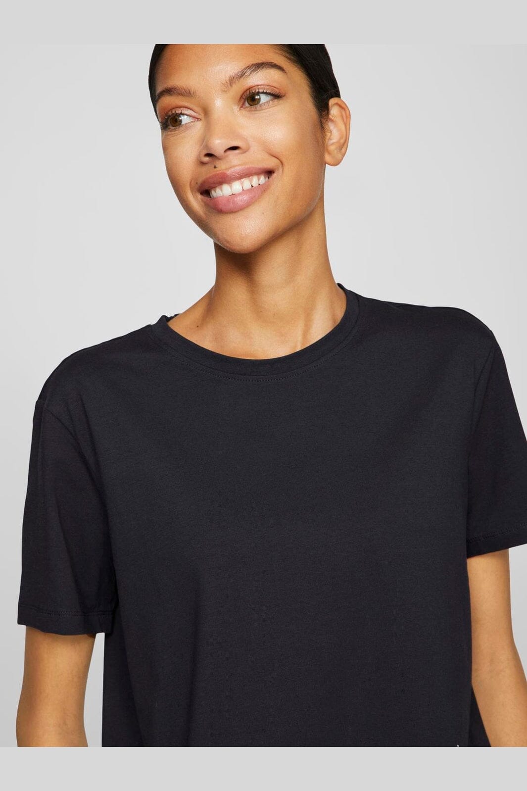 Vila - Vinora S/S T-Shirt - 4677998 Black Beauty