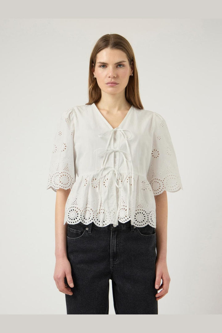 YAS - Yascornelia 2/4 Tie Top - 4574166 Star White