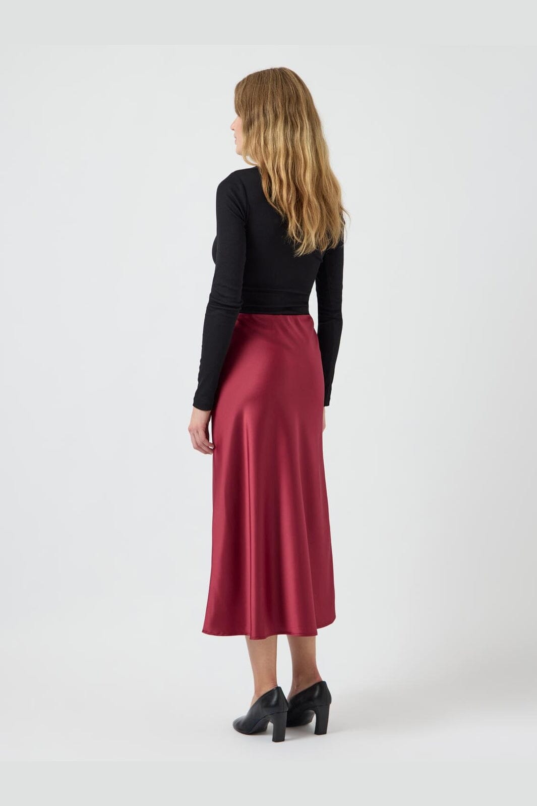 YAS - Yaspella Midi Skirt - 4791860 Tibetan Red